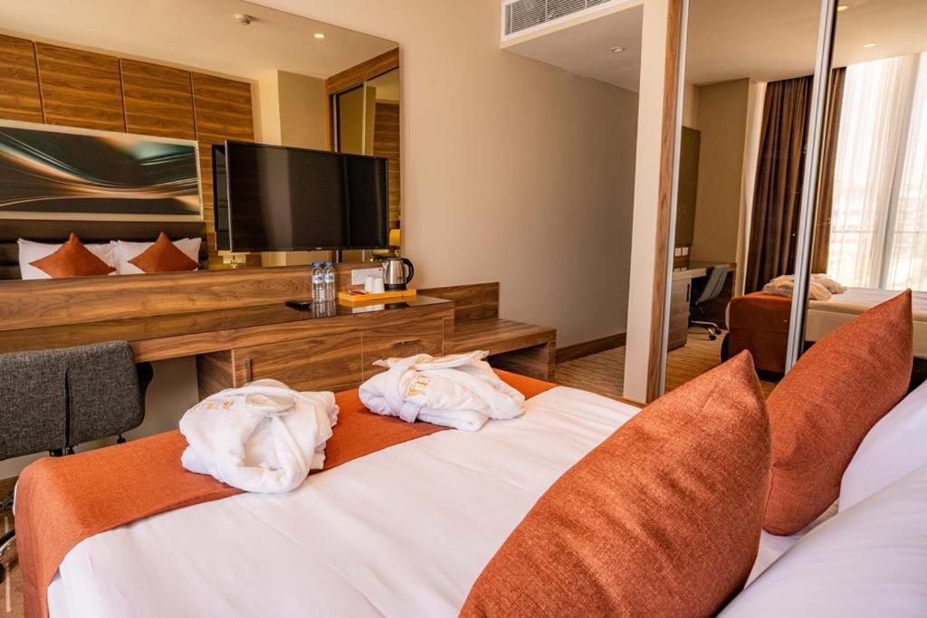 Ekor Elegance Hotel Фамагуста Екстер'єр фото